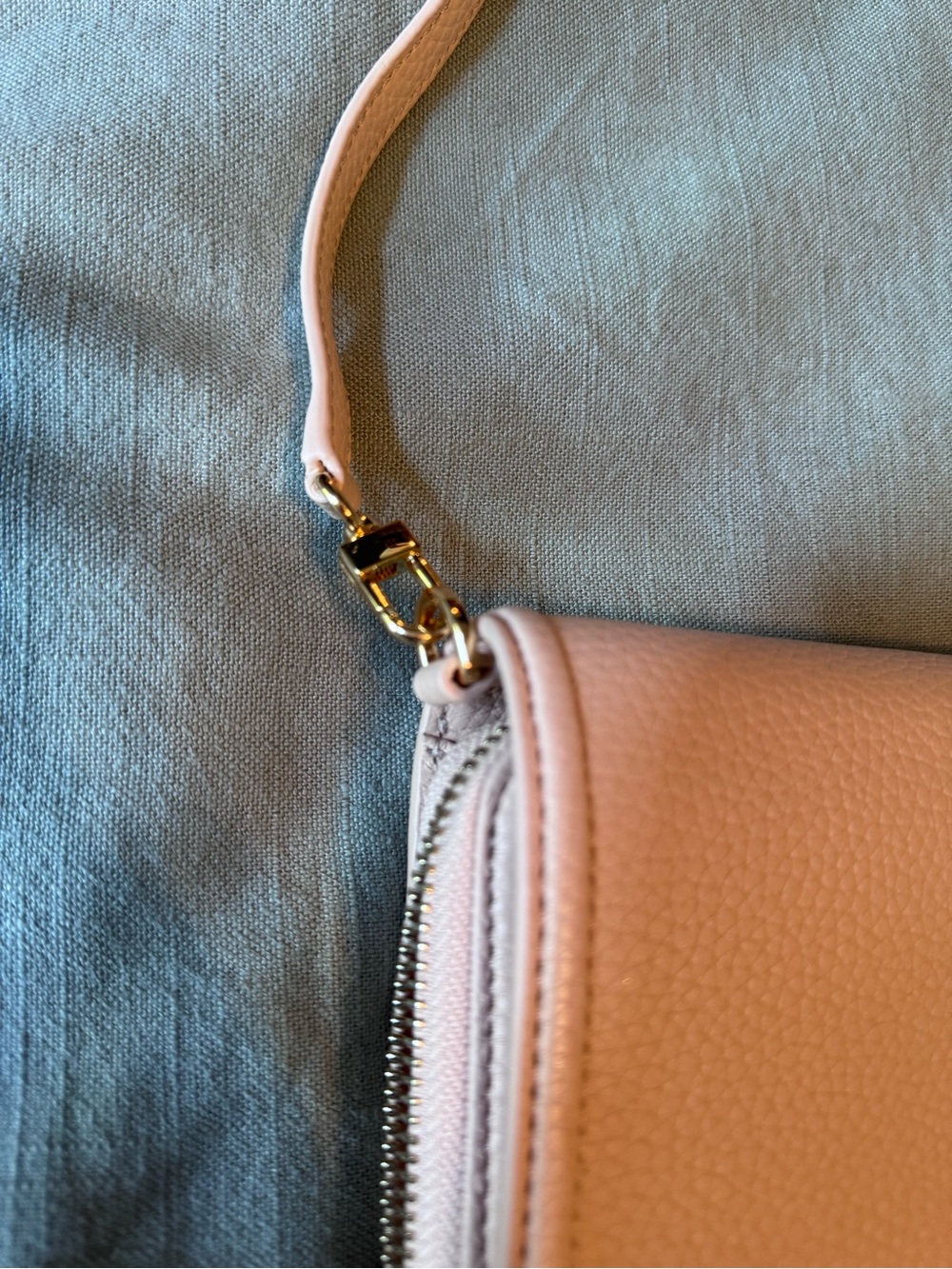 Tory Burch Blush Pink Pebbled Leather Crossbody Wallet - Picture 3 of 14
